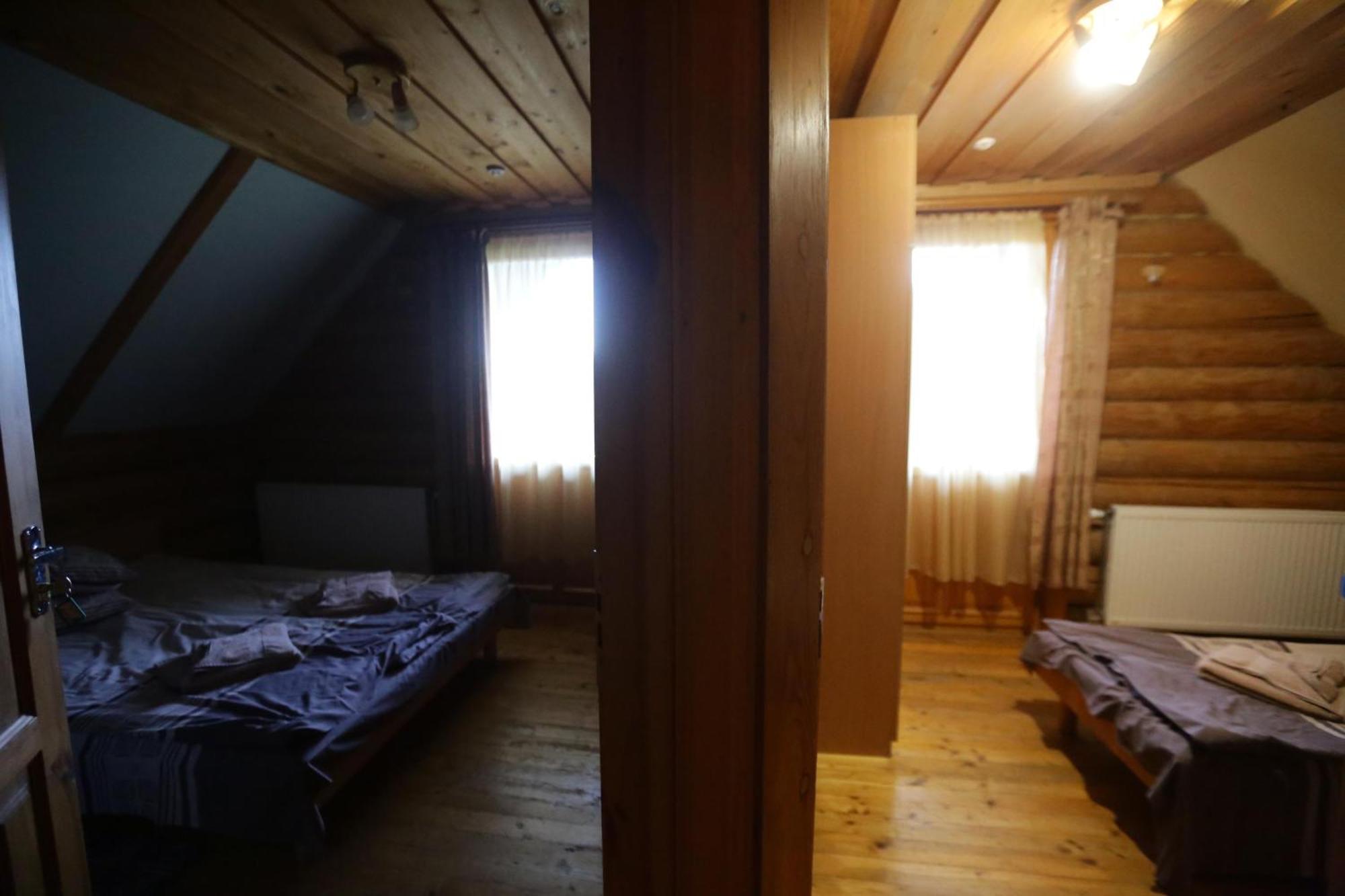 Guest House Podobovets 2000 Buitenkant foto